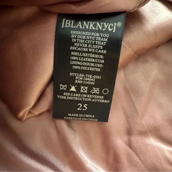 Blank NYC suede mini skirt blush pink size 25 - Picture 7 of 10